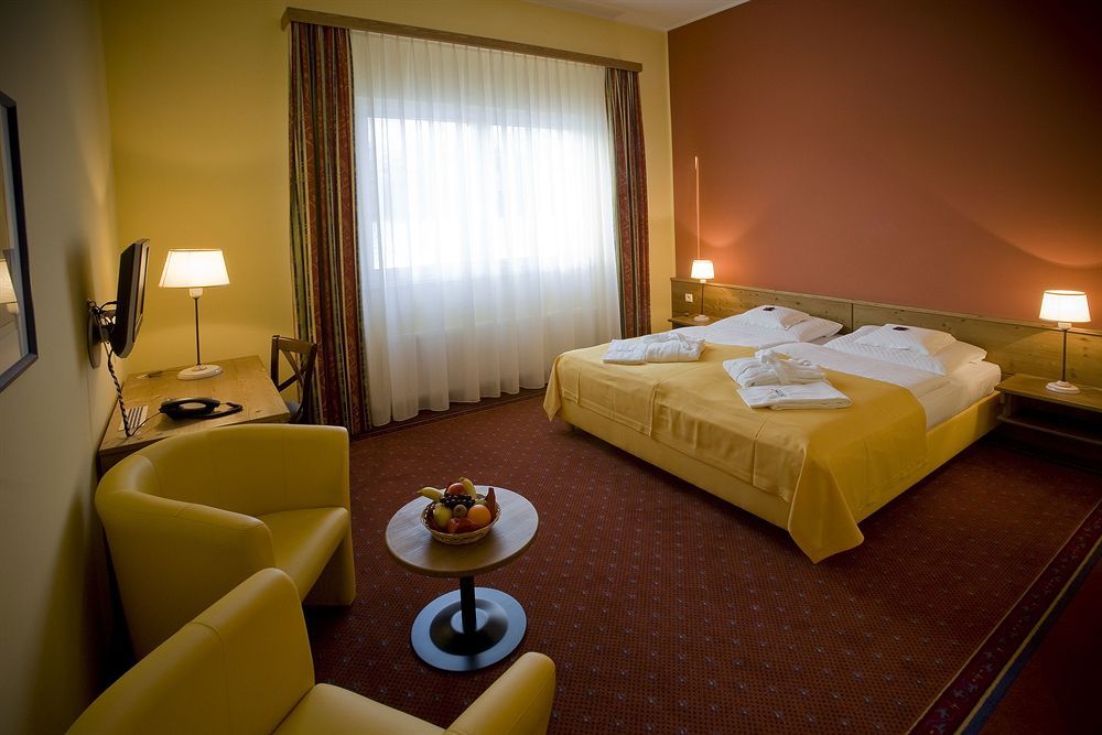 Hotel Hamburg-Wittenburg Van Der Valk المظهر الخارجي الصورة
