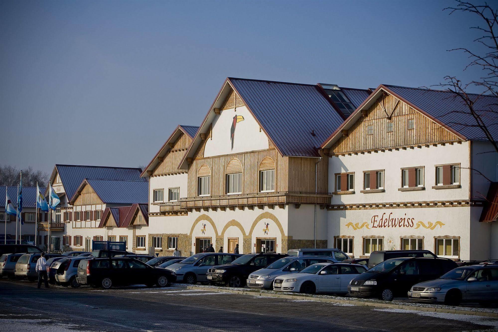 Hotel Hamburg-Wittenburg Van Der Valk المظهر الخارجي الصورة