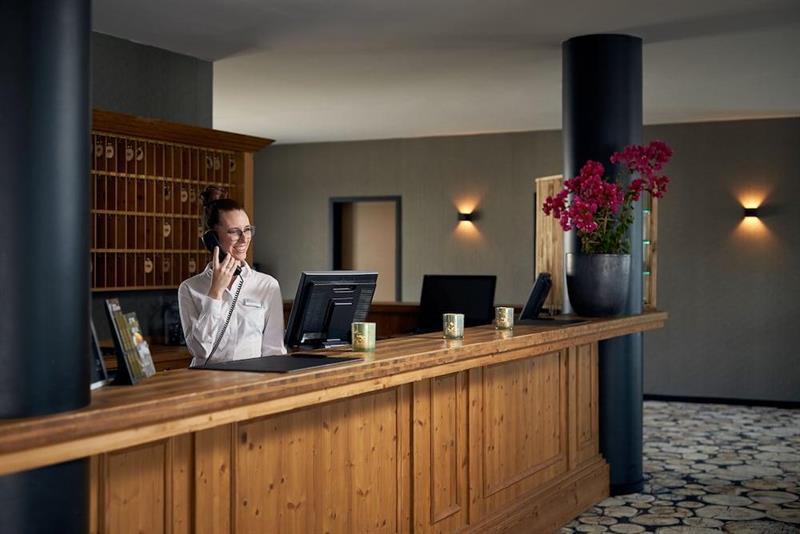 Hotel Hamburg-Wittenburg Van Der Valk المظهر الخارجي الصورة
